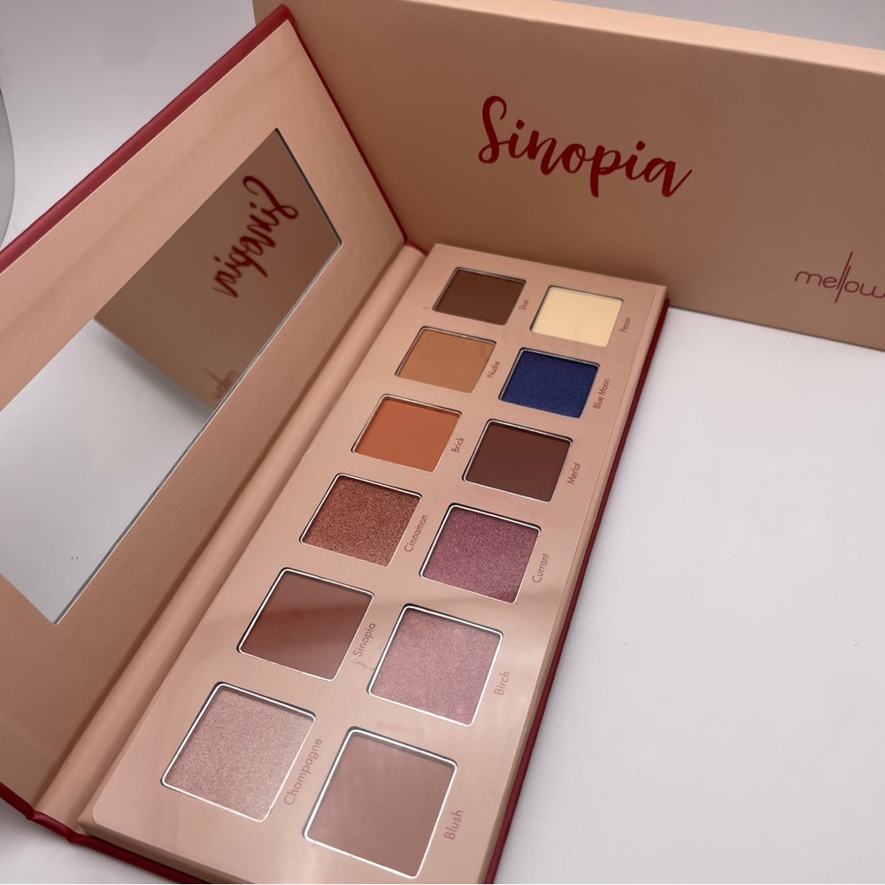 MELLOW COSMETICS Sinopia Palette (Brand New!) 💘